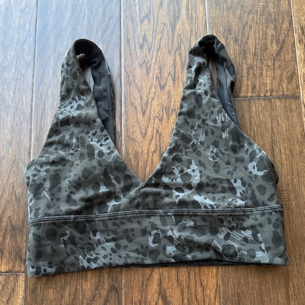 lululemon athletica Gray Leopard Sports Bra